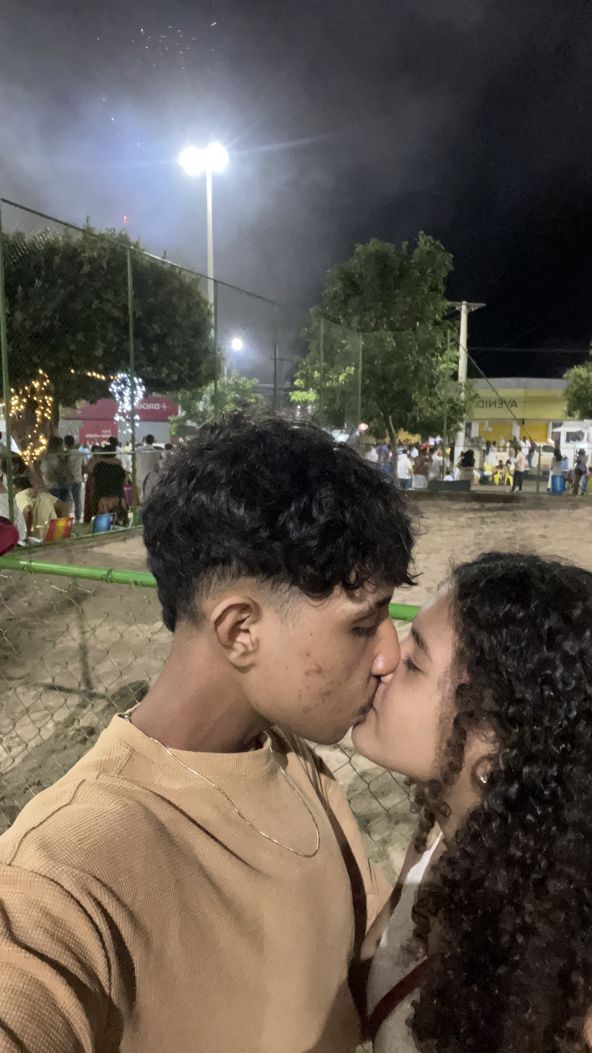 Meu Amor e Vinicius - Beijo
